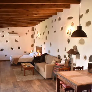 Mariola - Alpendre Casa rural San Bartolomé